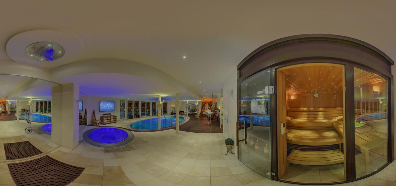 Suites & Spa Stuttgart Exterior foto