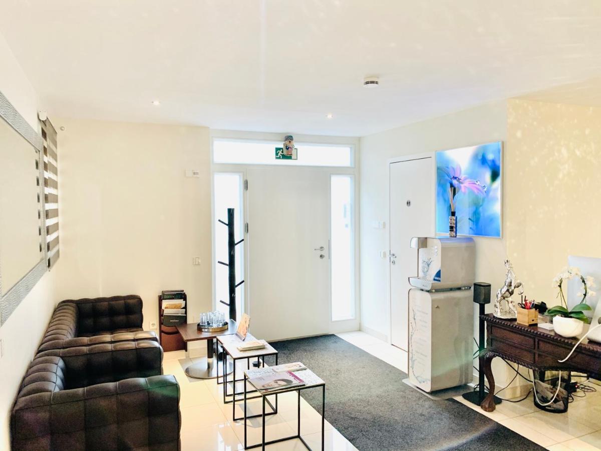 Suites & Spa Stuttgart Exterior foto